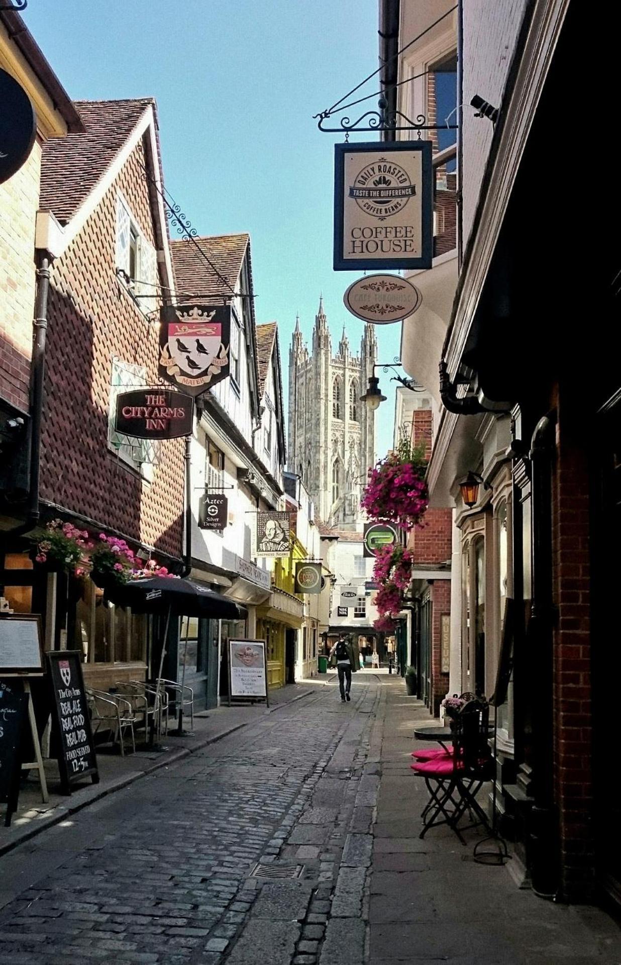 Luxury 2 Bedroom City Centre Apartment - Secure Parking - Amazing Location! Canterbury Exteriör bild